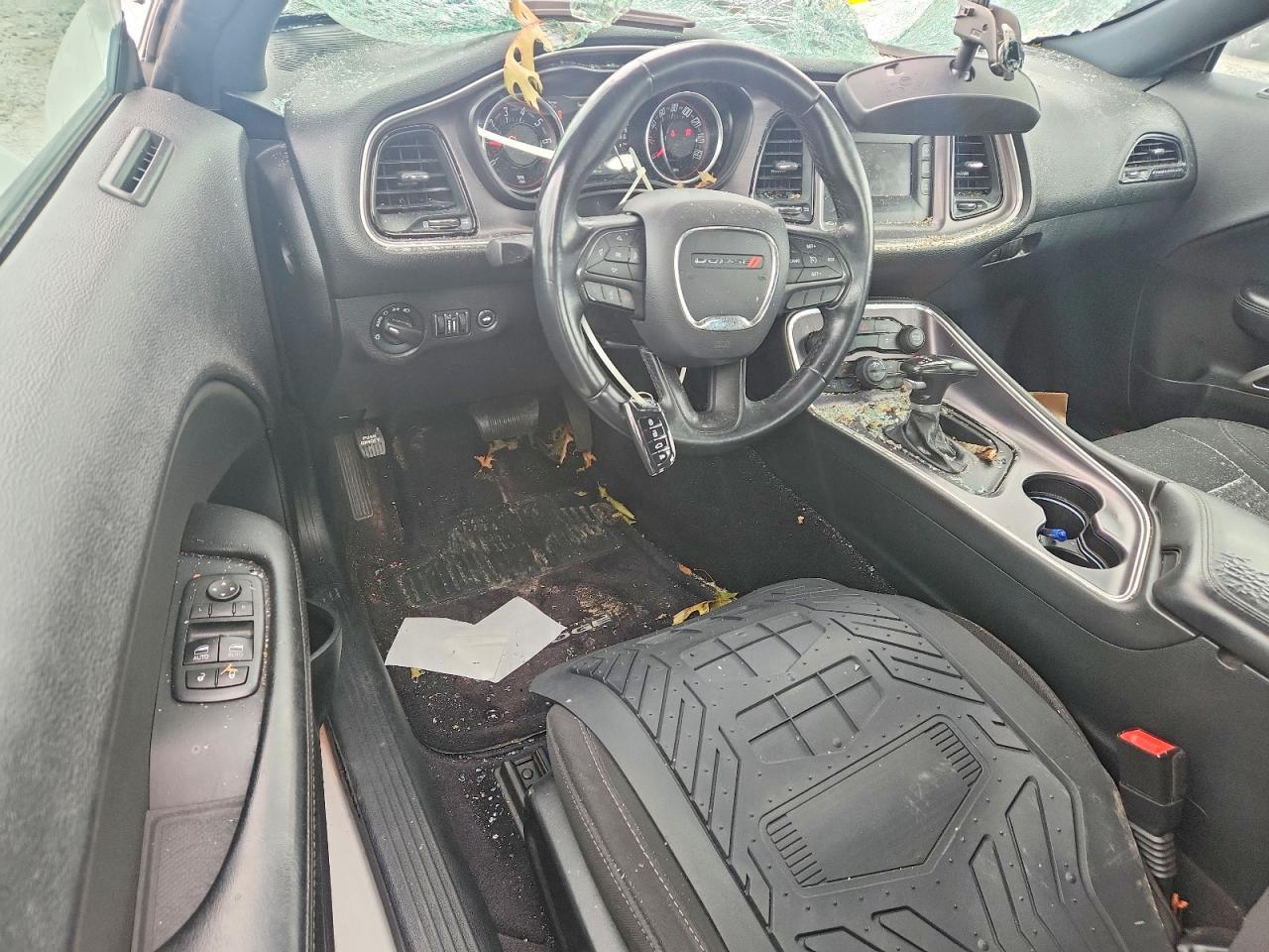 2017 Dodge Challenger Sxt - zdjęcie 8