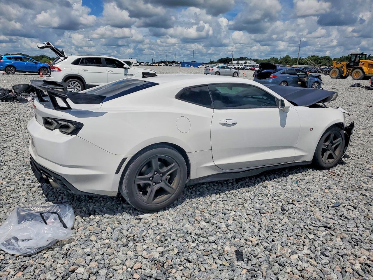 2021 Chevrolet Camaro Ls - zdjęcie 3