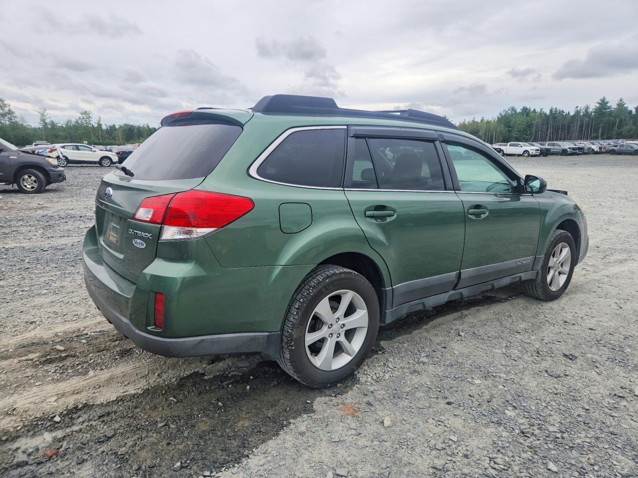 2013 Subaru Outback 2.5I Premium - zdjęcie 3