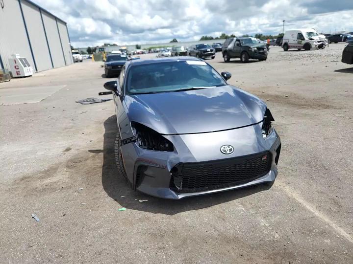 2024 Toyota Gr 86 Premium - zdjęcie 14