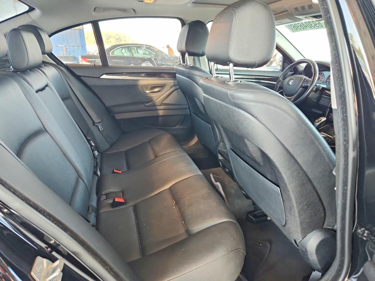 2016 BMW Seria 5 528i - zdjęcie 10