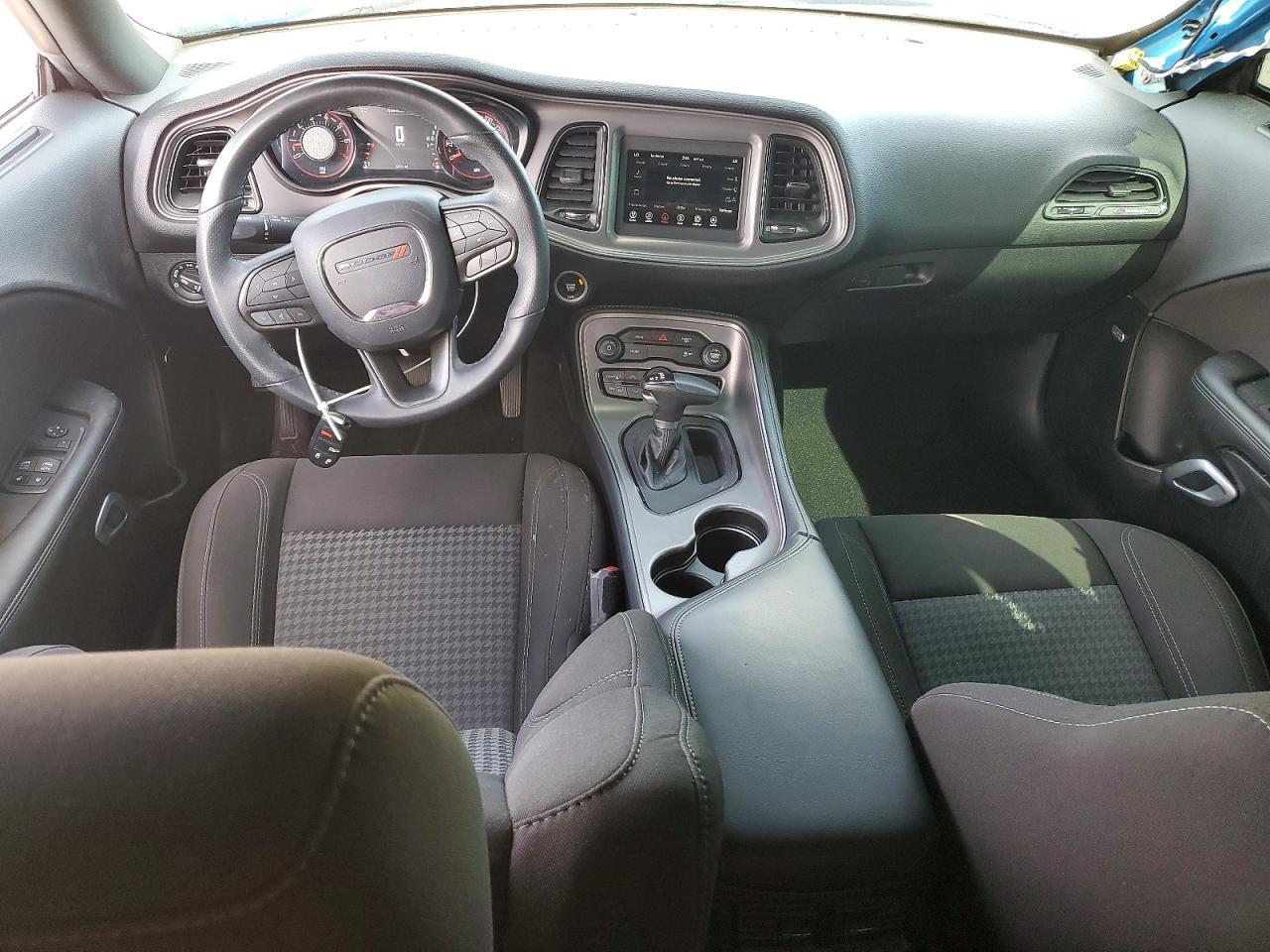 2023 Dodge Challenger Sxt - zdjęcie 8