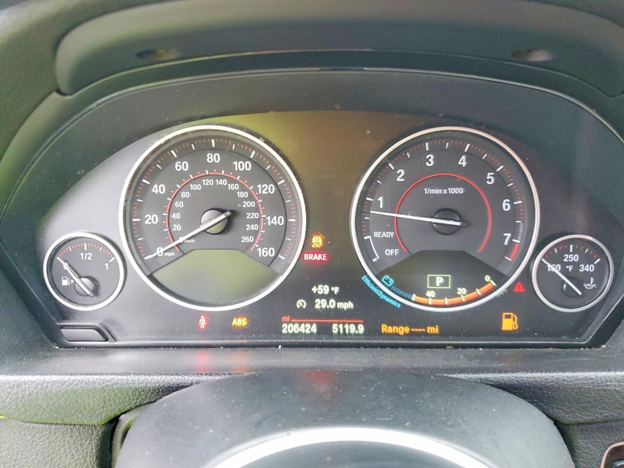 2015 BMW 328 I - zdjęcie 9