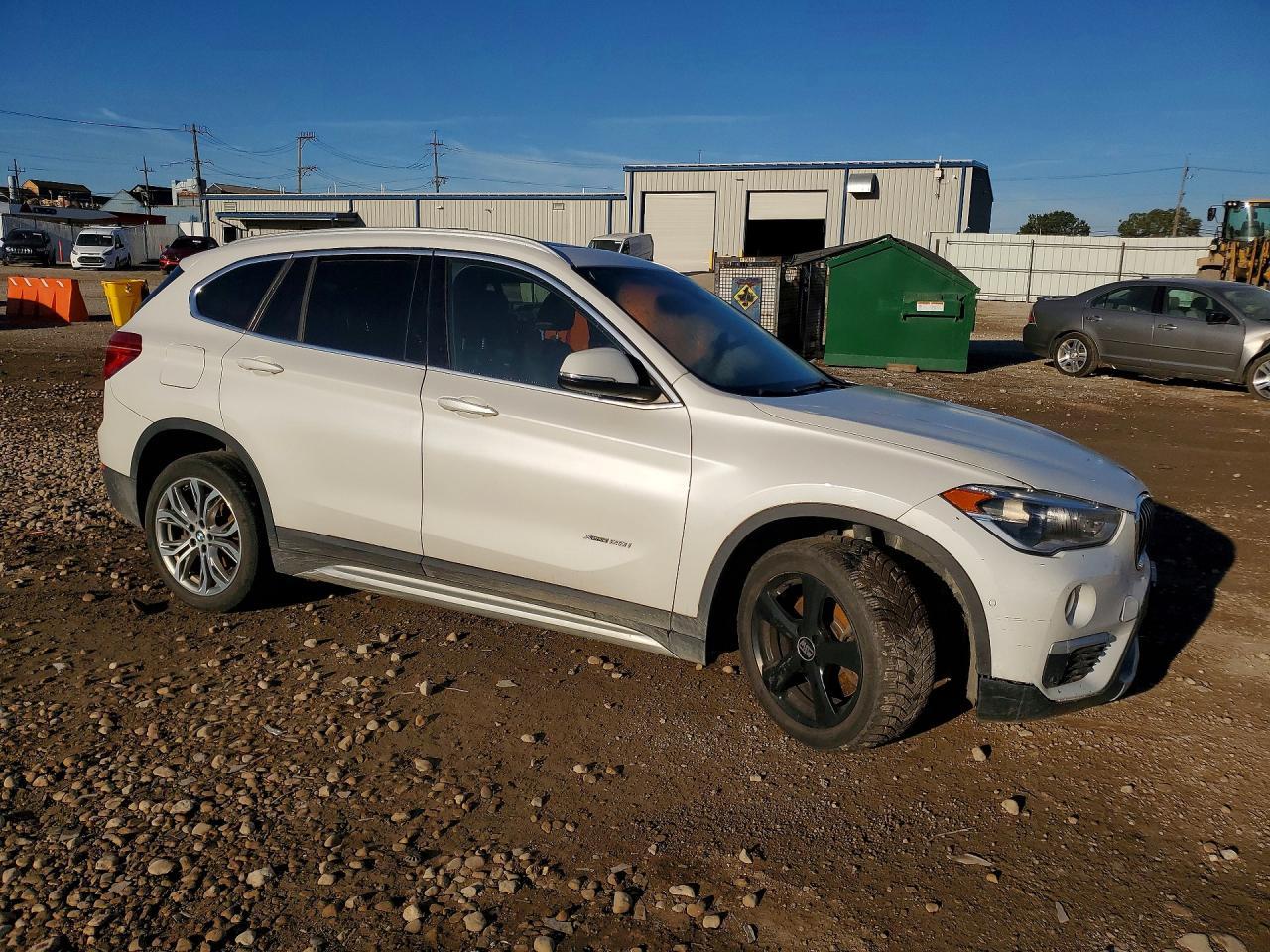 2016 BMW X1 xDrive28I - zdjęcie 4