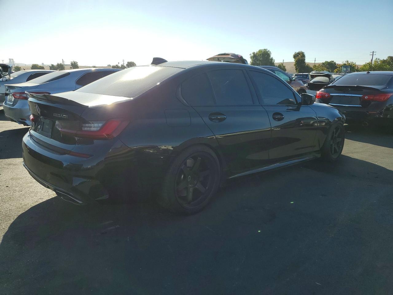 2022 BMW M340I - zdjęcie 3