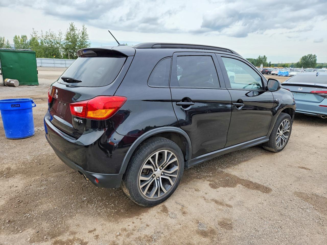 2016 Mitsubishi Rvr - zdjęcie 3