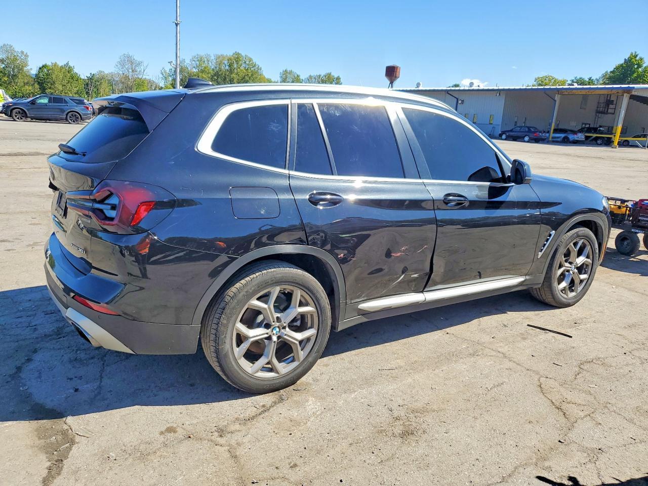 2022 BMW X3 xDrive30I - zdjęcie 3