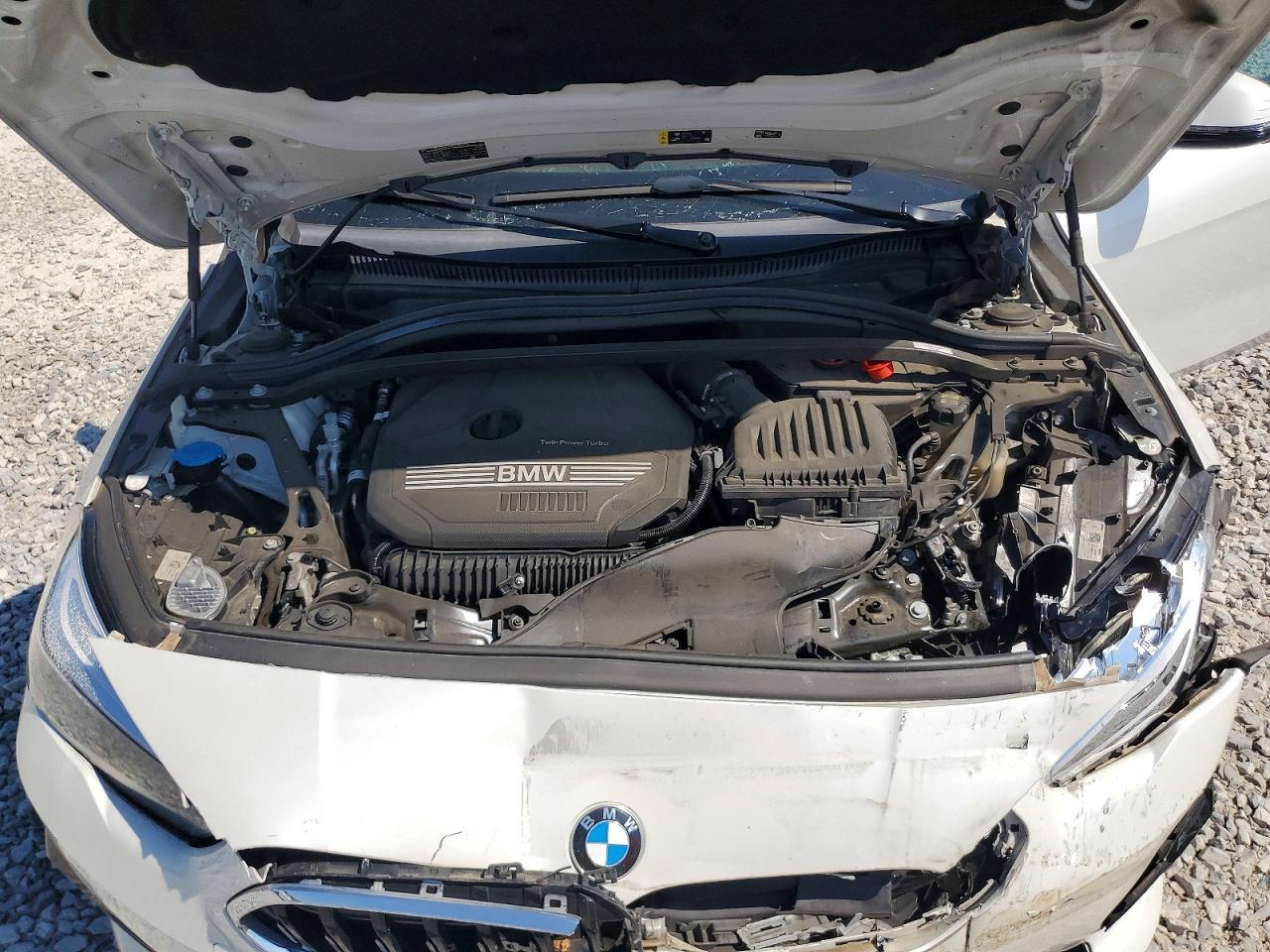 2021 BMW Seria 2 228i - zdjęcie 11
