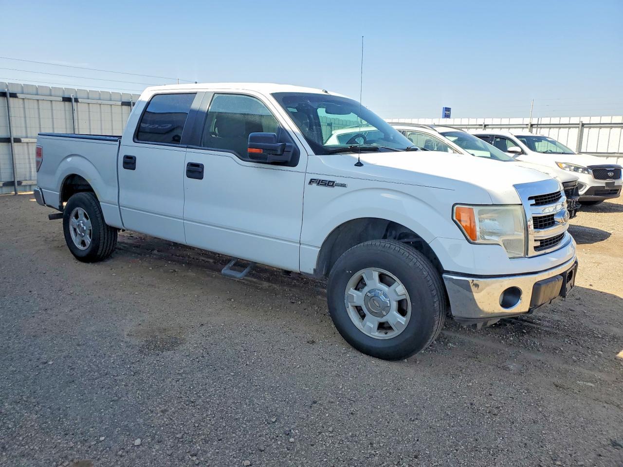 2013 Ford F150 Supercrew - zdjęcie 4