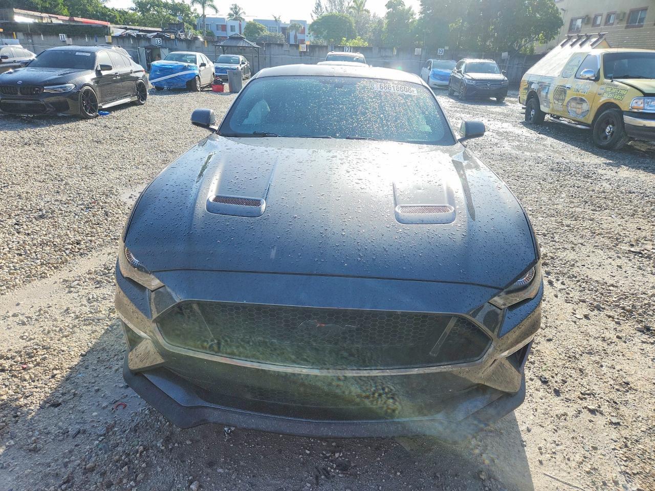 2020 Ford Mustang Gt - zdjęcie 5