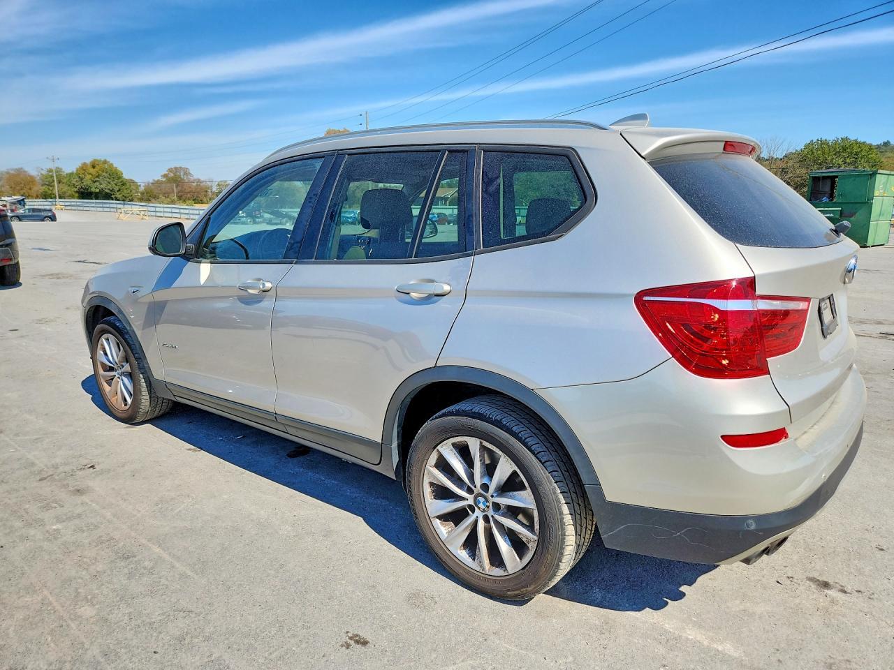 2017 BMW X3 Sdrive28I - zdjęcie 2