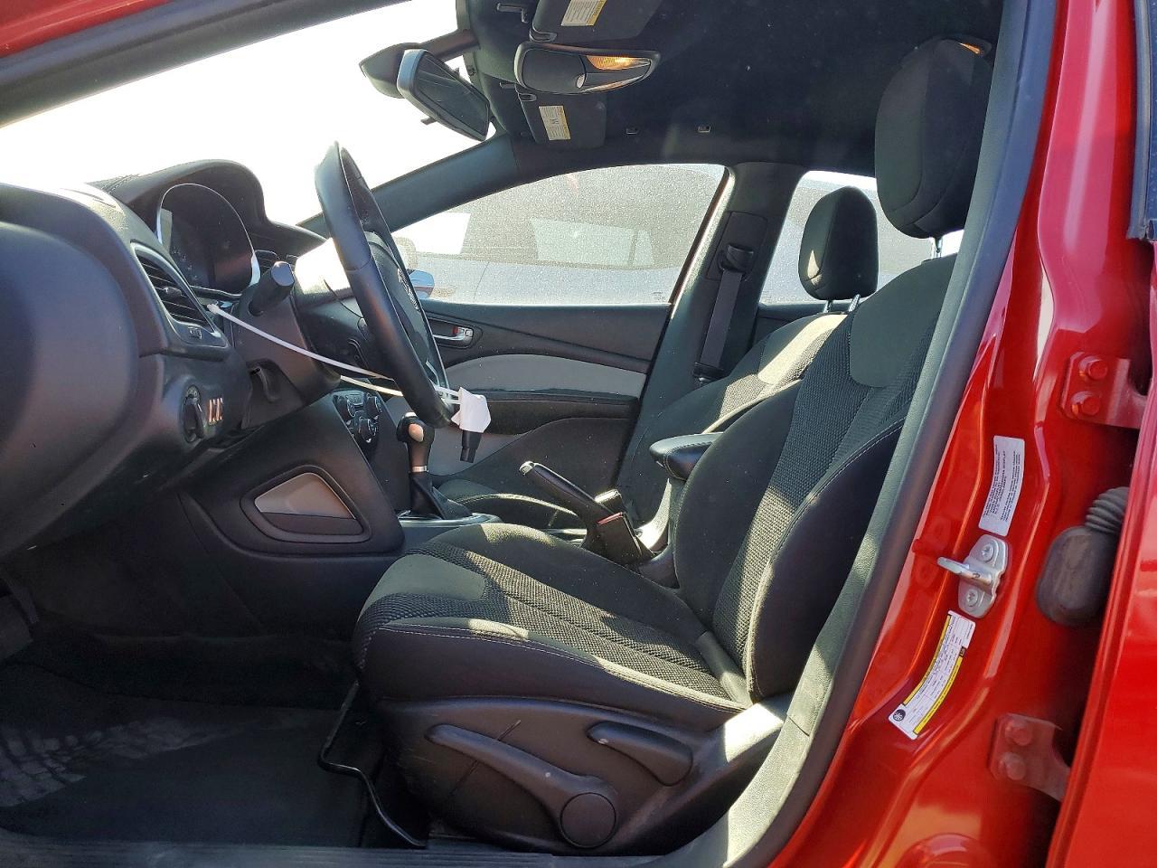 2016 Dodge Dart Sxt - zdjęcie 7