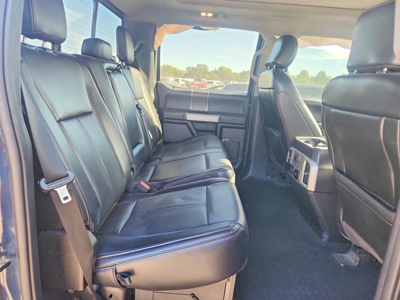 2020 Ford F250 Super Duty - zdjęcie 10