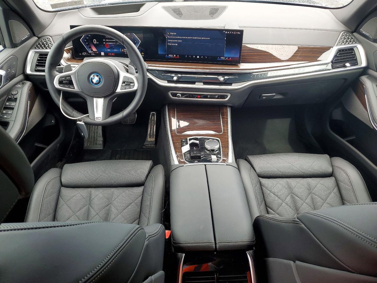2026 BMW X5 xDrive50E - zdjęcie 8