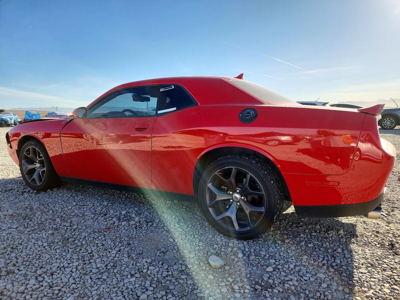 2019 Dodge Challenger Sxt - zdjęcie 2