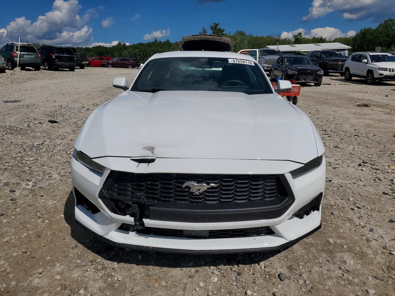 2026 Ford Mustang - zdjęcie 5