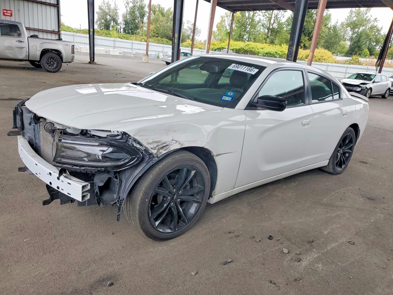 2017 Dodge Charger Se - zdjęcie główne