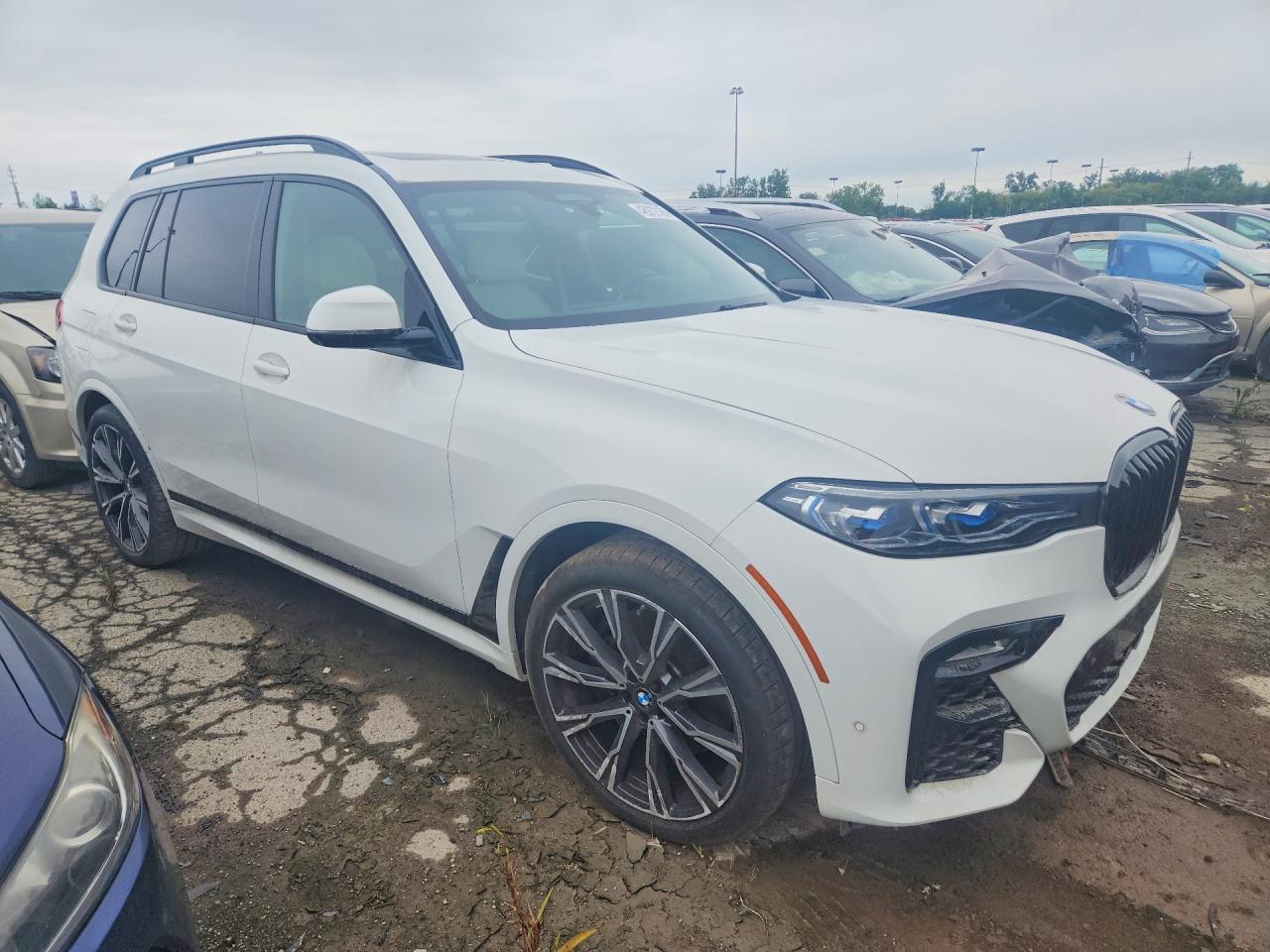 2020 BMW X7 M50I - zdjęcie 4