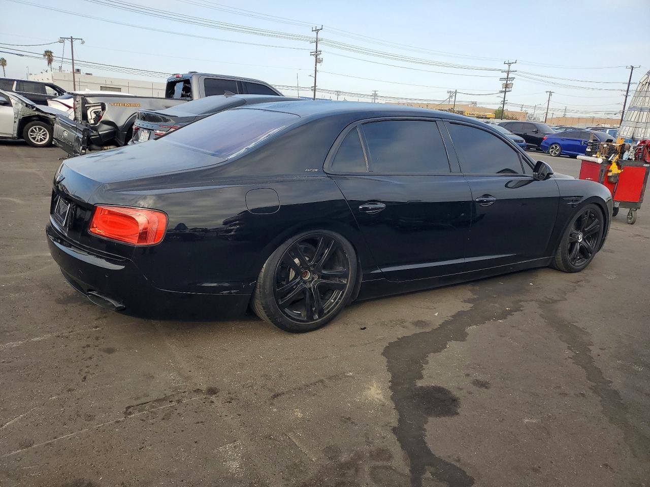 2014 Bentley Flying Spur - zdjęcie 3