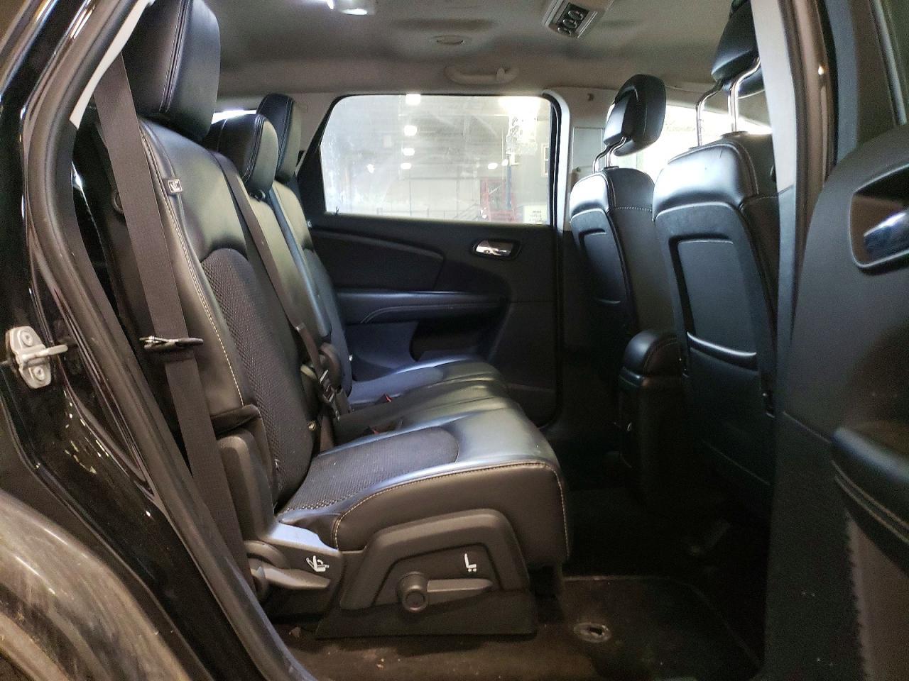 2018 Dodge Journey Crossroad - zdjęcie 11