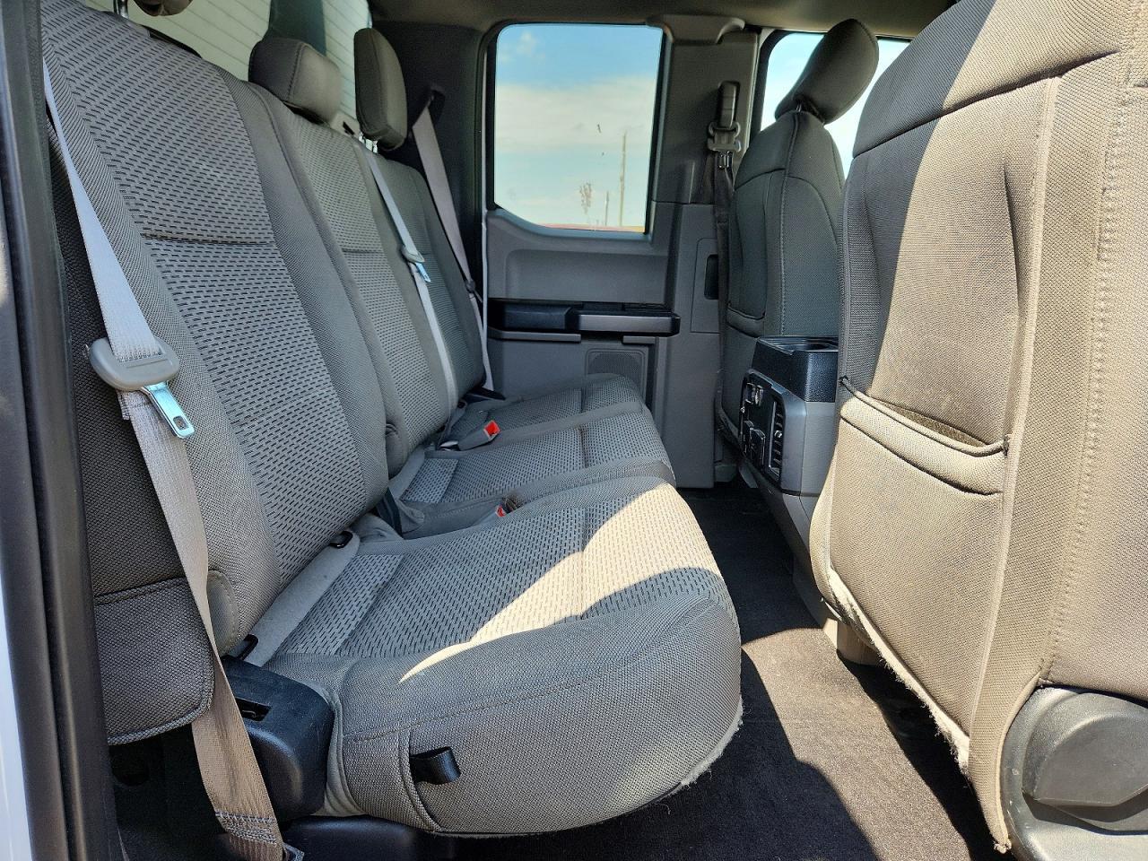 2020 Ford F150 Super Cab - zdjęcie 10