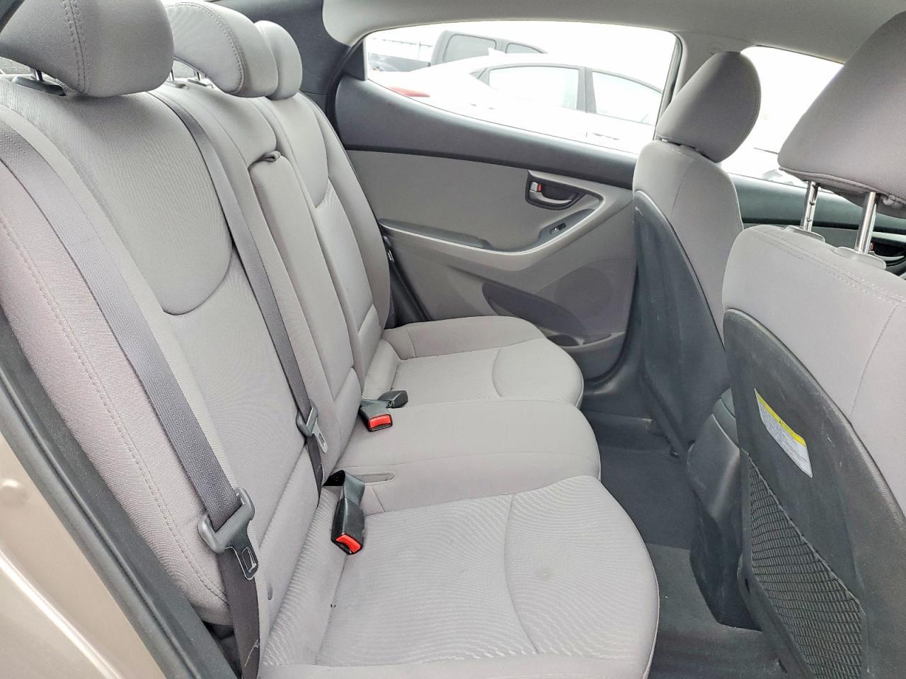 2014 Hyundai Elantra Se - zdjęcie 10