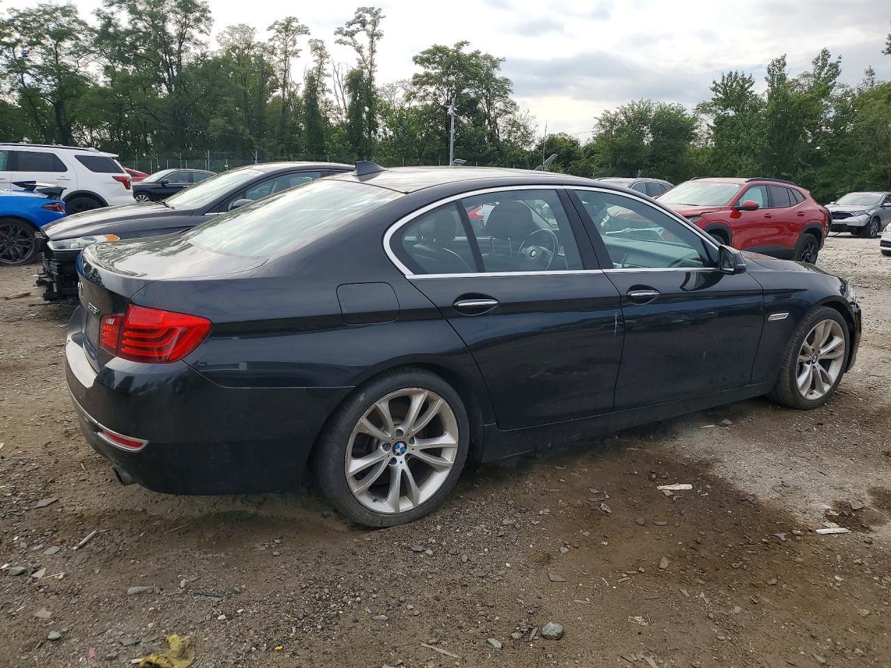 2016 BMW 535 Xi - zdjęcie 3
