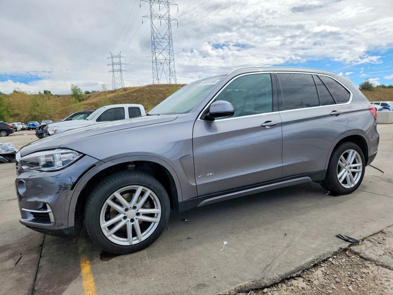 2015 BMW X5 xDrive35I - zdjęcie główne