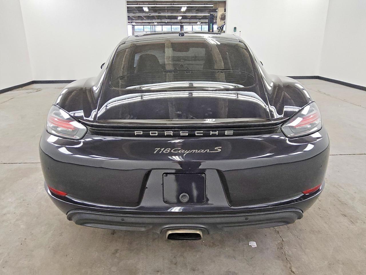 2022 Porsche 718 Cayman - zdjęcie 6