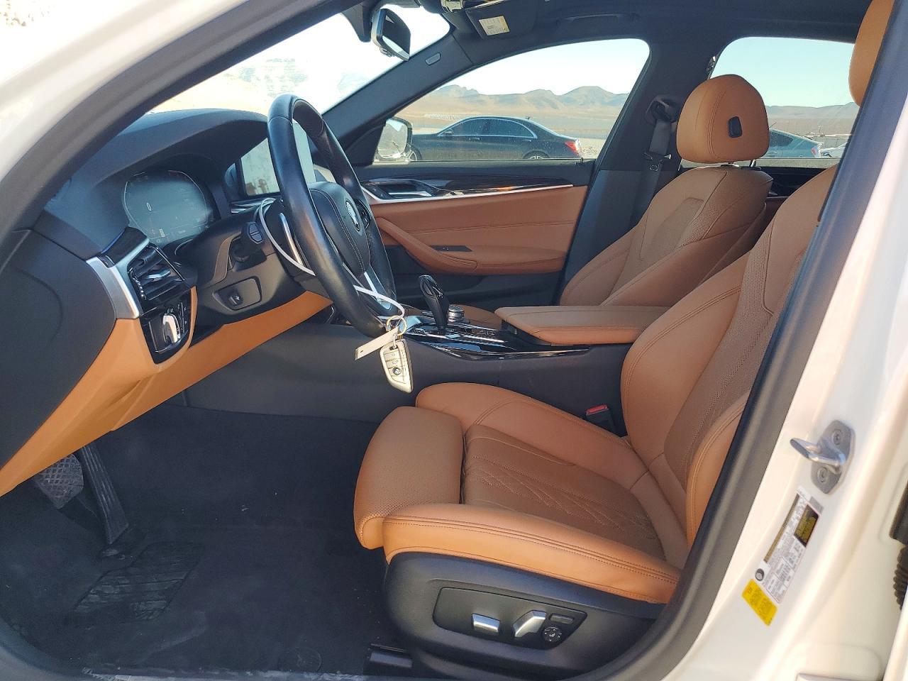 2021 BMW 530 I - zdjęcie 7