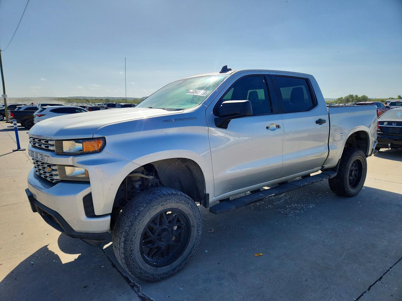 2020 Chevrolet Silverado C1500 Custom - zdjęcie główne
