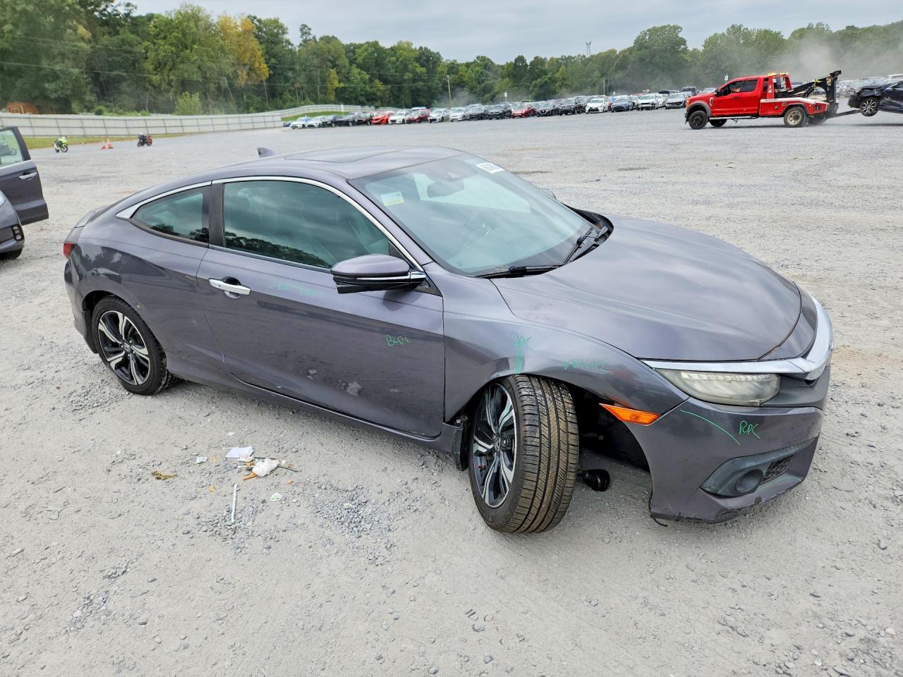 2017 Honda Civic Touring - zdjęcie 4