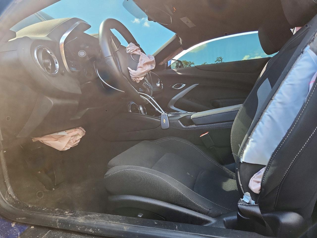 2023 Chevrolet Camaro Ls - zdjęcie 7