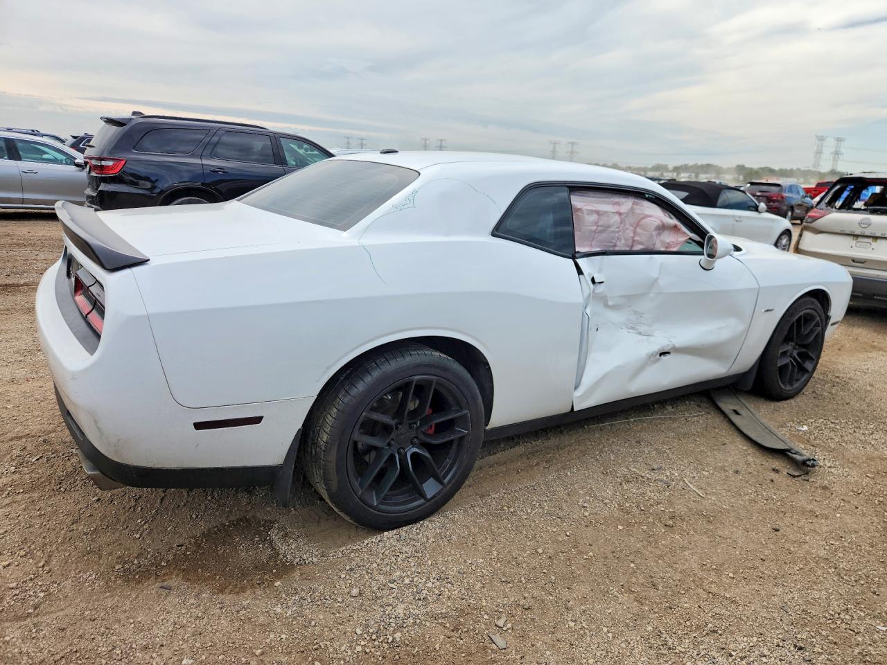 2017 Dodge Challenger R/T - zdjęcie 3