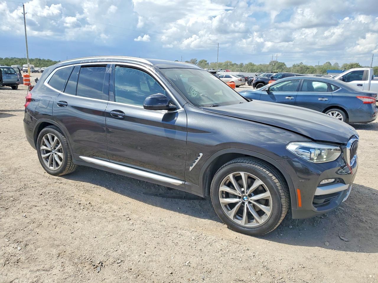 2019 BMW X3 Sdrive30I - zdjęcie 4