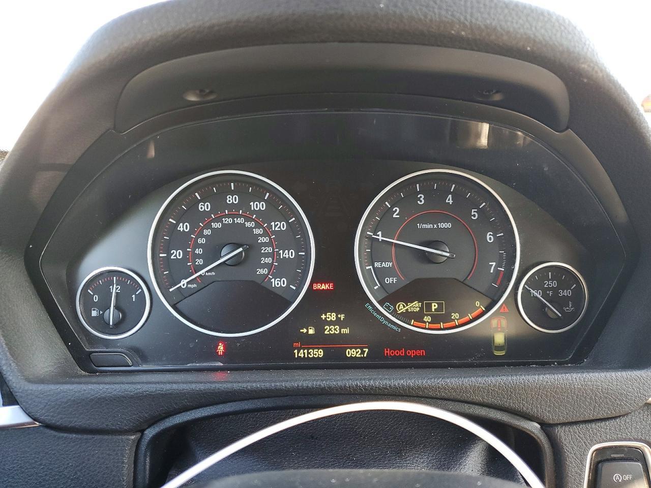 2015 BMW 328 I - zdjęcie 9