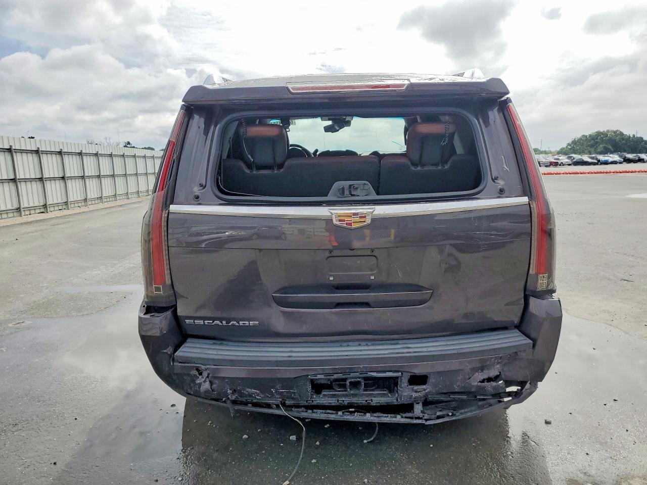 2016 Cadillac Escalade Premium - zdjęcie 6
