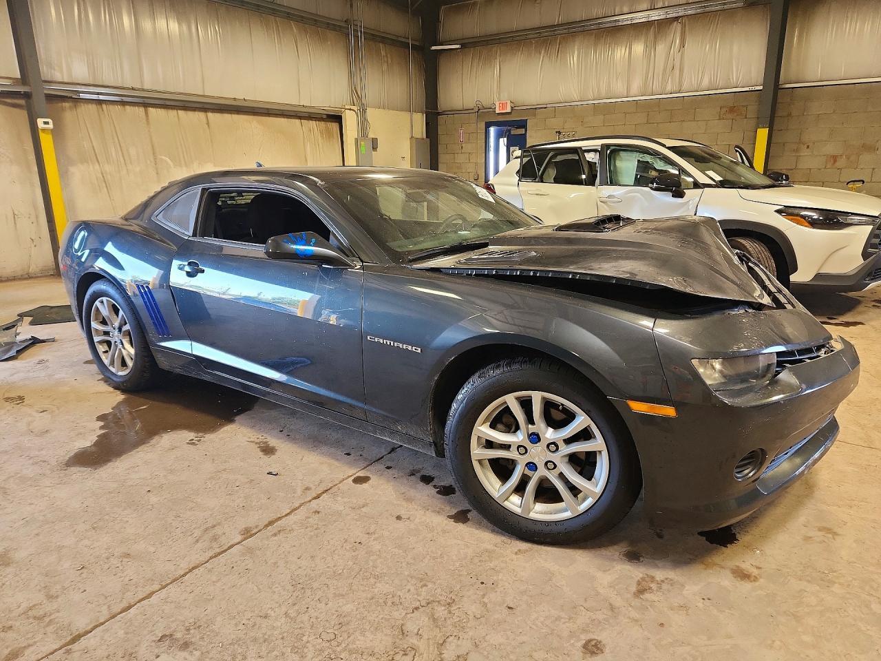 2014 Chevrolet Camaro Ls - zdjęcie 4