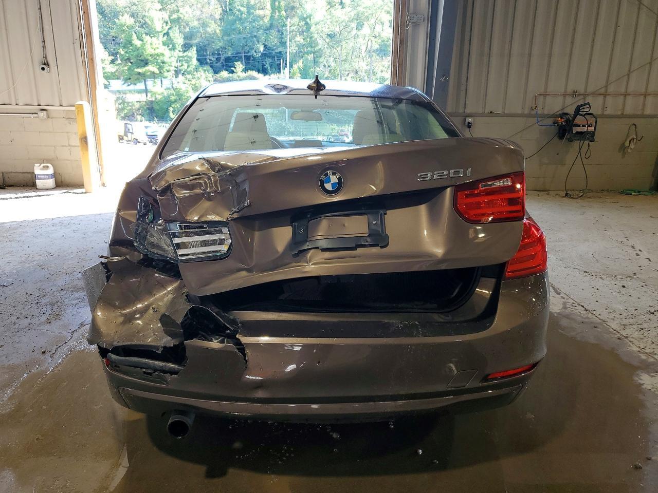 2015 BMW 320 I xDrive - zdjęcie 6
