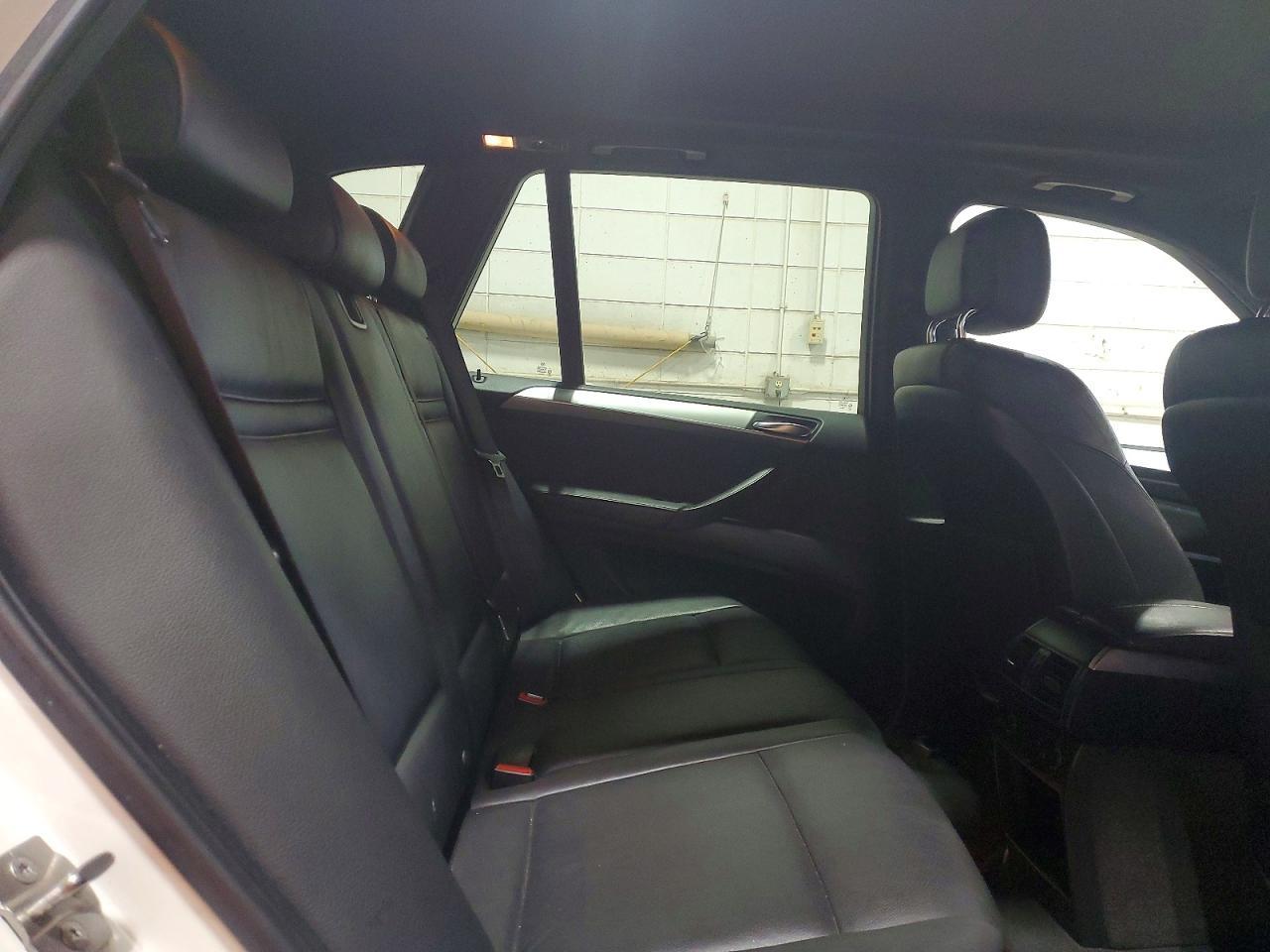 2013 BMW X5 xDrive50I - zdjęcie 11