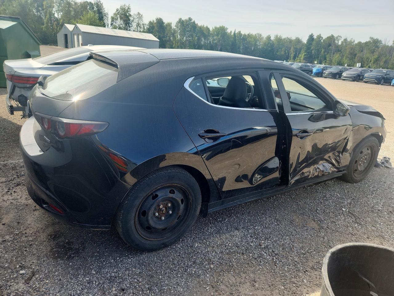 2021 Mazda 3 Preferred - zdjęcie 3