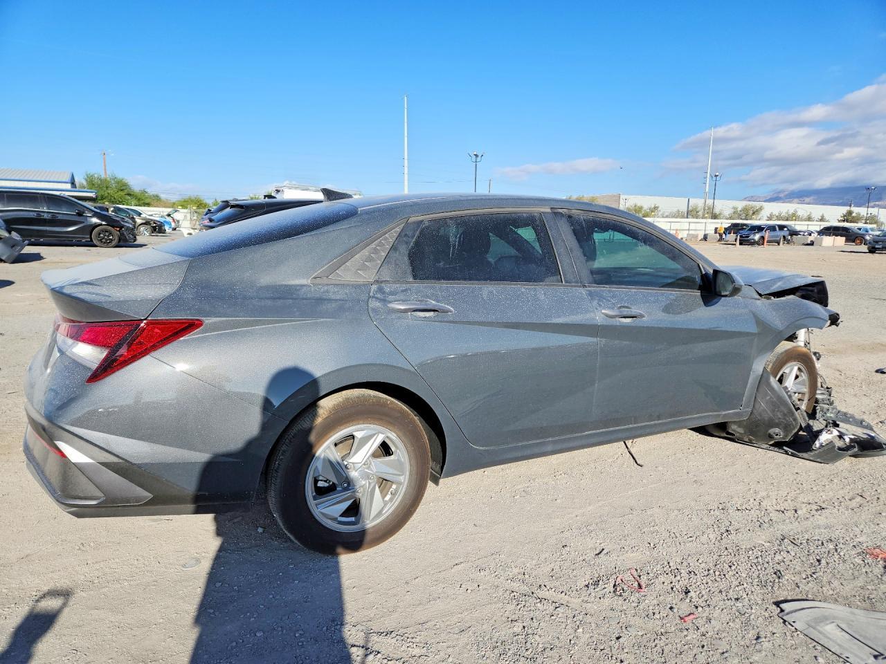 2026 Hyundai Elantra Se - zdjęcie 3