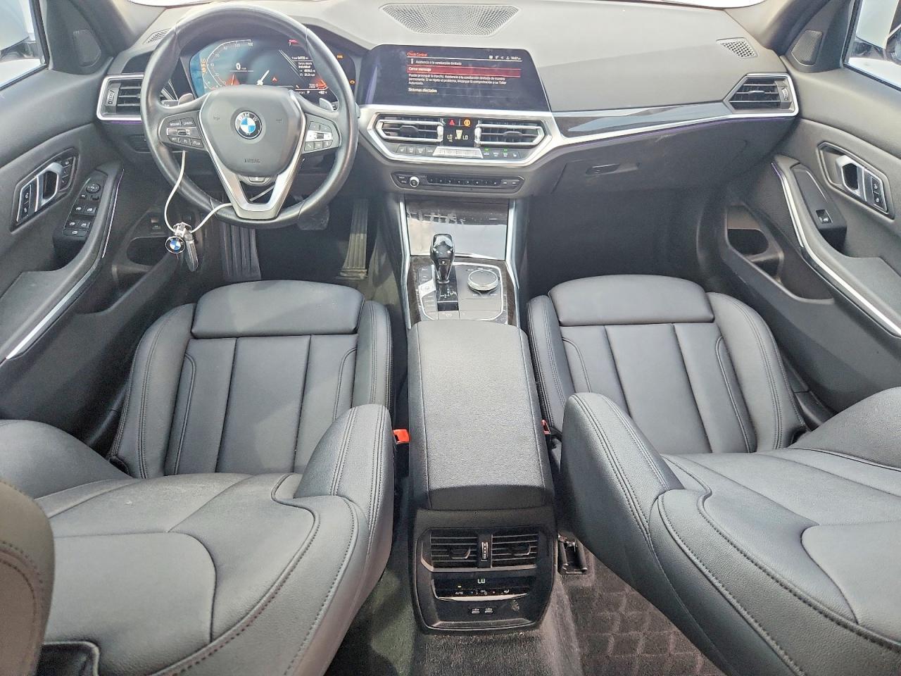 2021 BMW 330I - zdjęcie 8