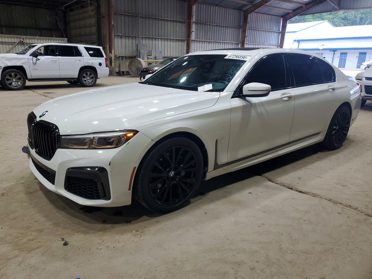2020 BMW 740 I - zdjęcie główne