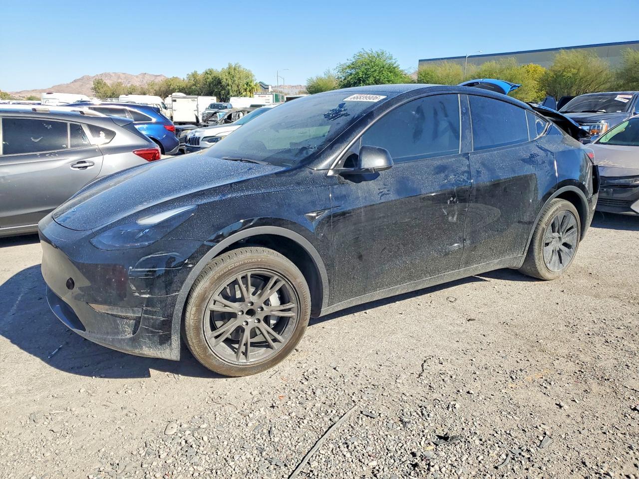 2025 Tesla Model Y - zdjęcie główne