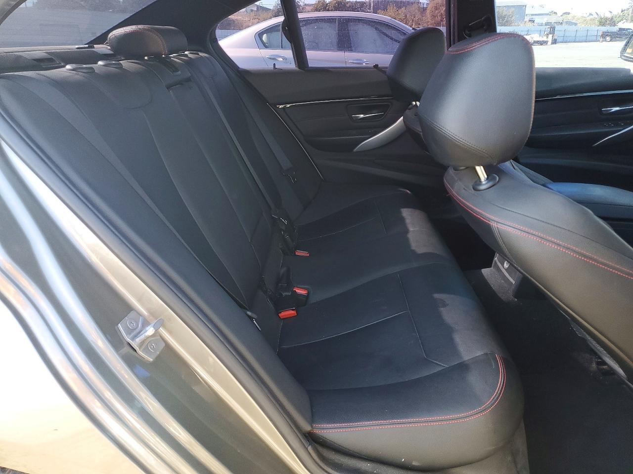 2016 BMW 340 I - zdjęcie 10