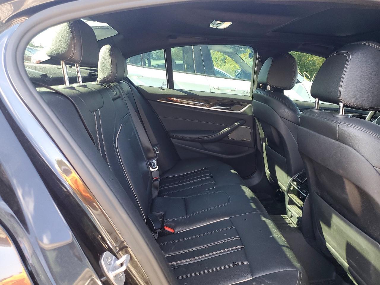2018 BMW Seria 5 530i - zdjęcie 10
