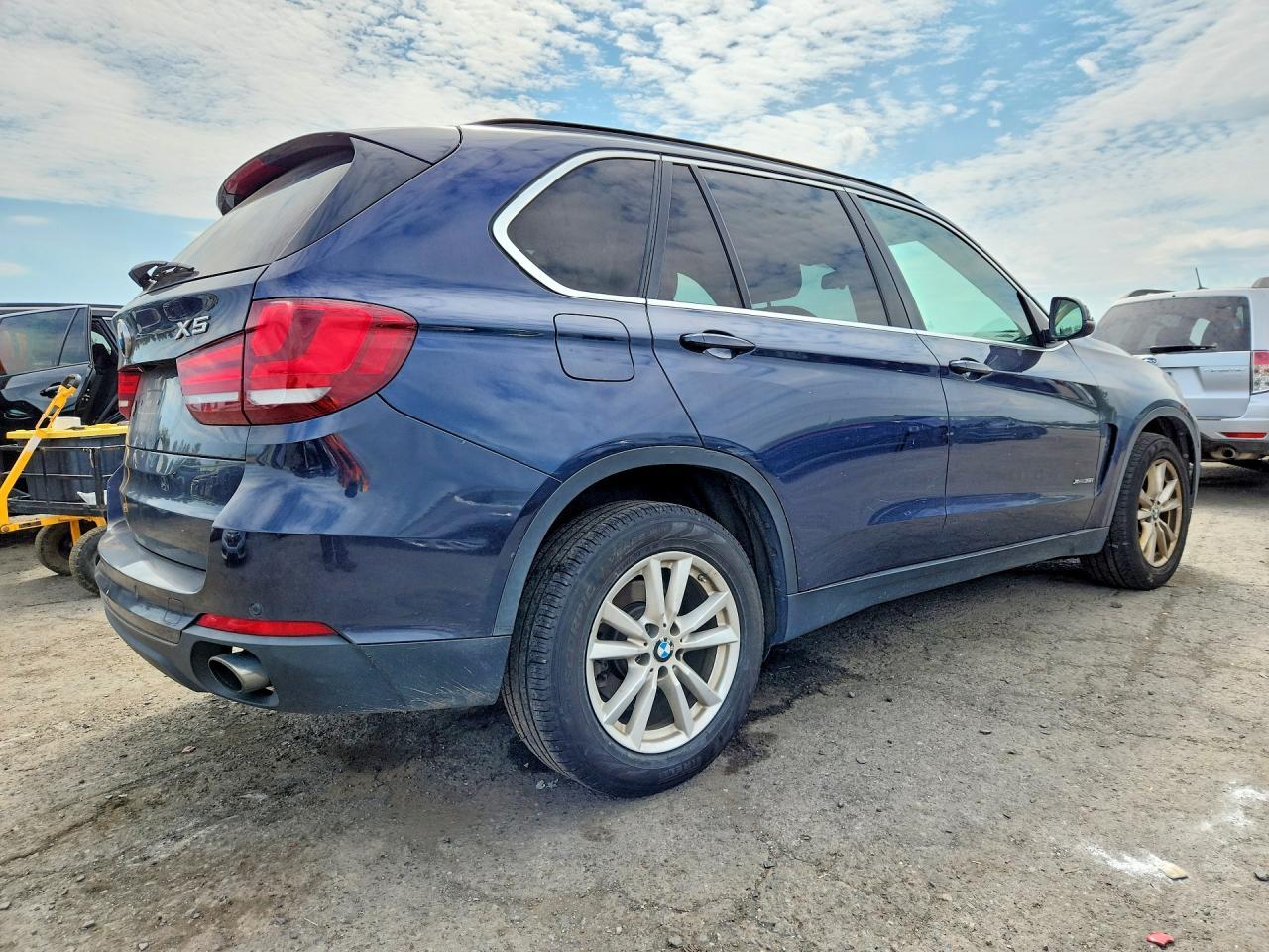 2015 BMW X5 xDrive35I - zdjęcie 3