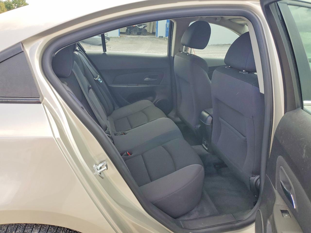 2016 Chevrolet Cruze Limited Lt - zdjęcie 10