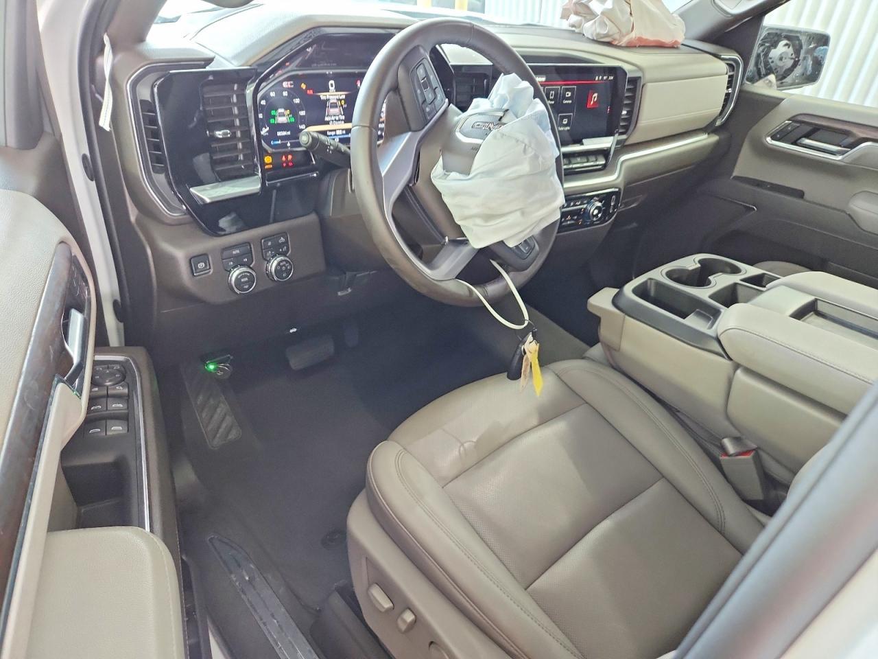 2026 GMC Sierra K1500 Slt - zdjęcie 8